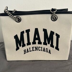 Brand New Balenciaga Duty Free Tote Bag Miami limited edition